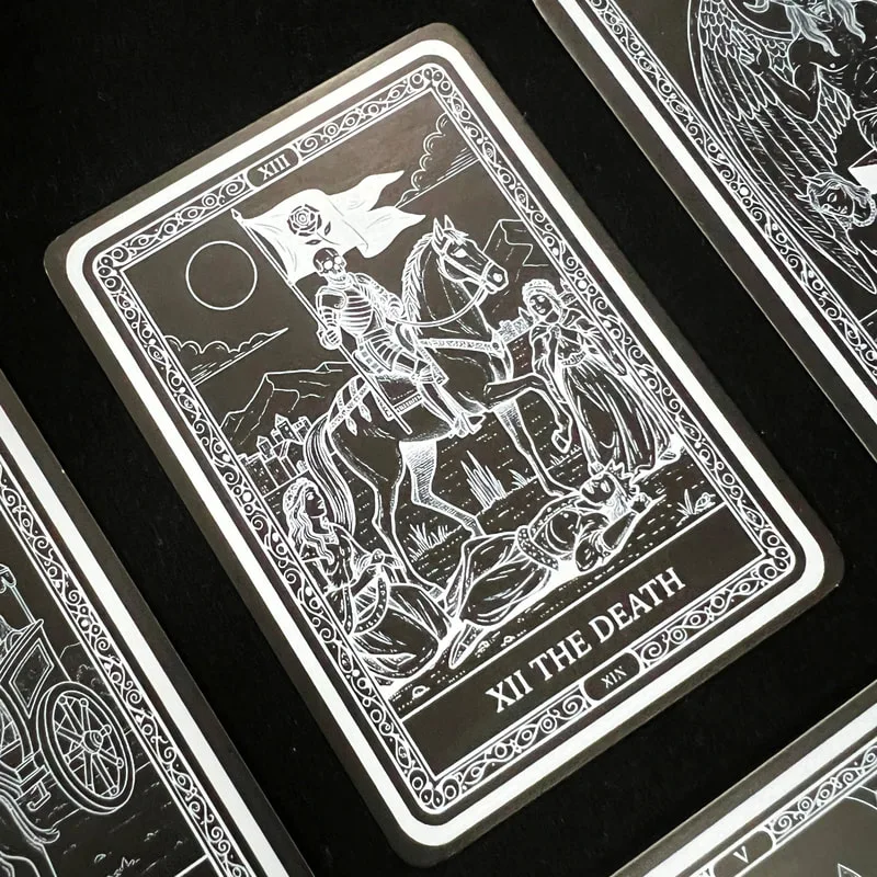 黑卡塔羅牌桌遊撲克遊戲卡牌彩色白墨印製
